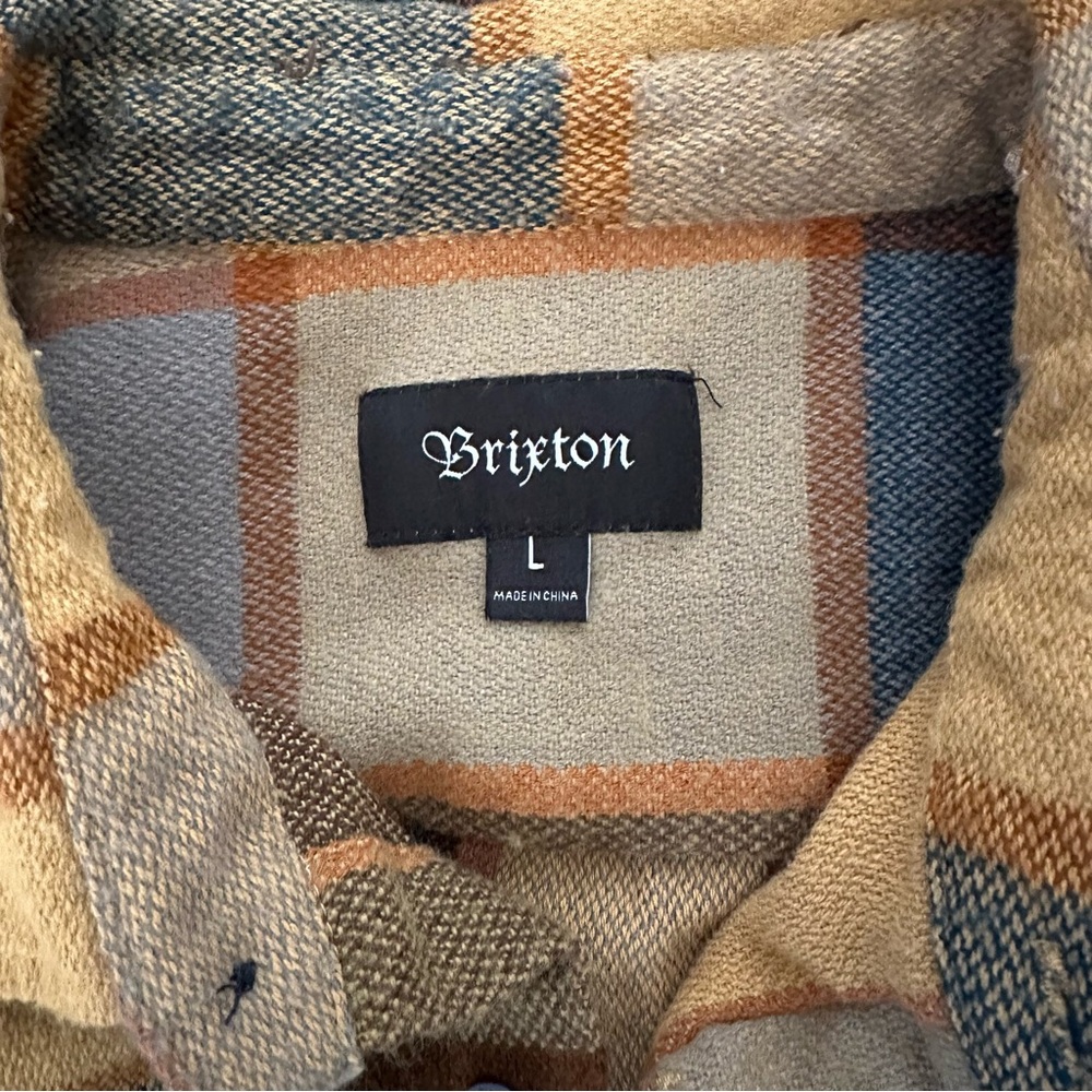 Brixton Flannel Long Sleeve Button Down Size Large - Picture 3 of 5